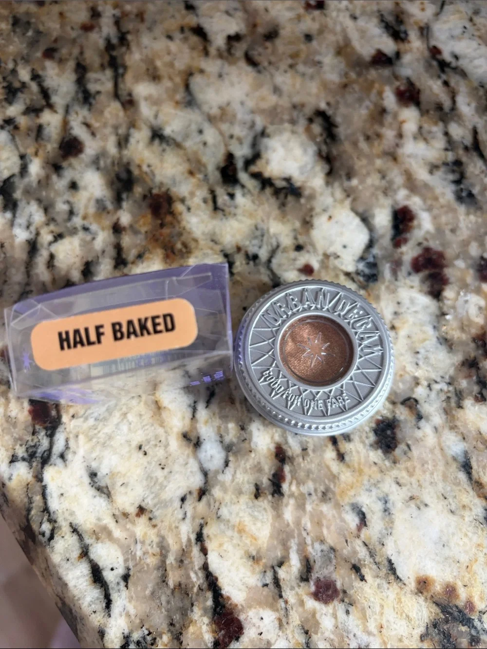 💕⚡️Urban Decay Half Baked Eyeshadow Rare + HTF
